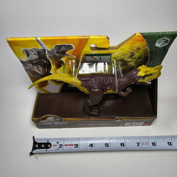 Jurassic World Dino Trackers Strike Attack Genyodectes Serus 7.5" 2022 Mattel - Picture 4 of 8